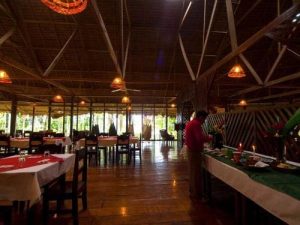 Lago Sandoval Lodge